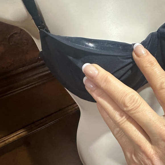 NWT SIZE 38B SKIMS Sleek Black Underwire Bra - Picture 7 of 7